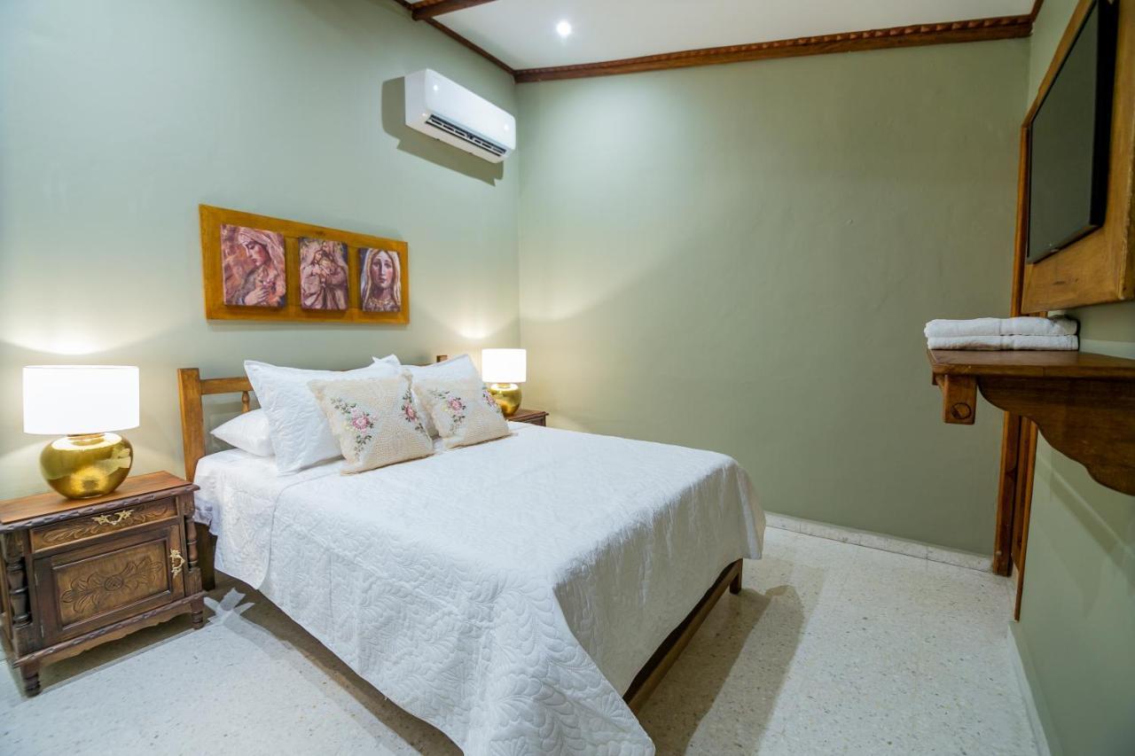 Scalea Di Mare Hotel Cartagena Buitenkant foto